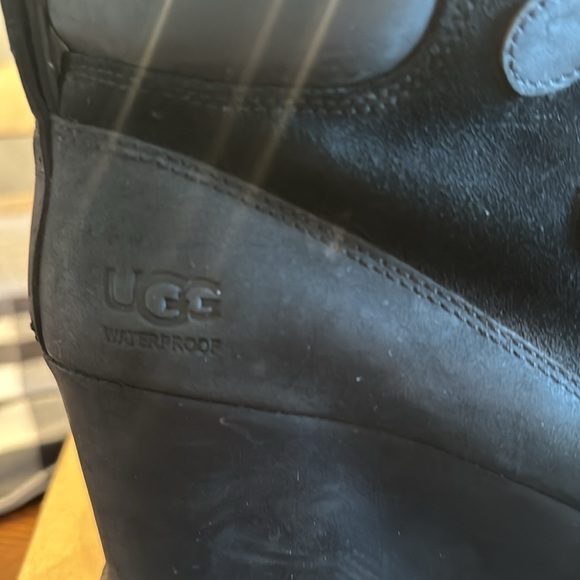 Women’s Ugg Black Valory Boots size 7.5. - Picture 6 of 7